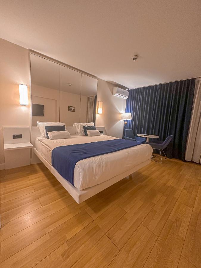 Batumi Floor40 Hotel Luaran gambar