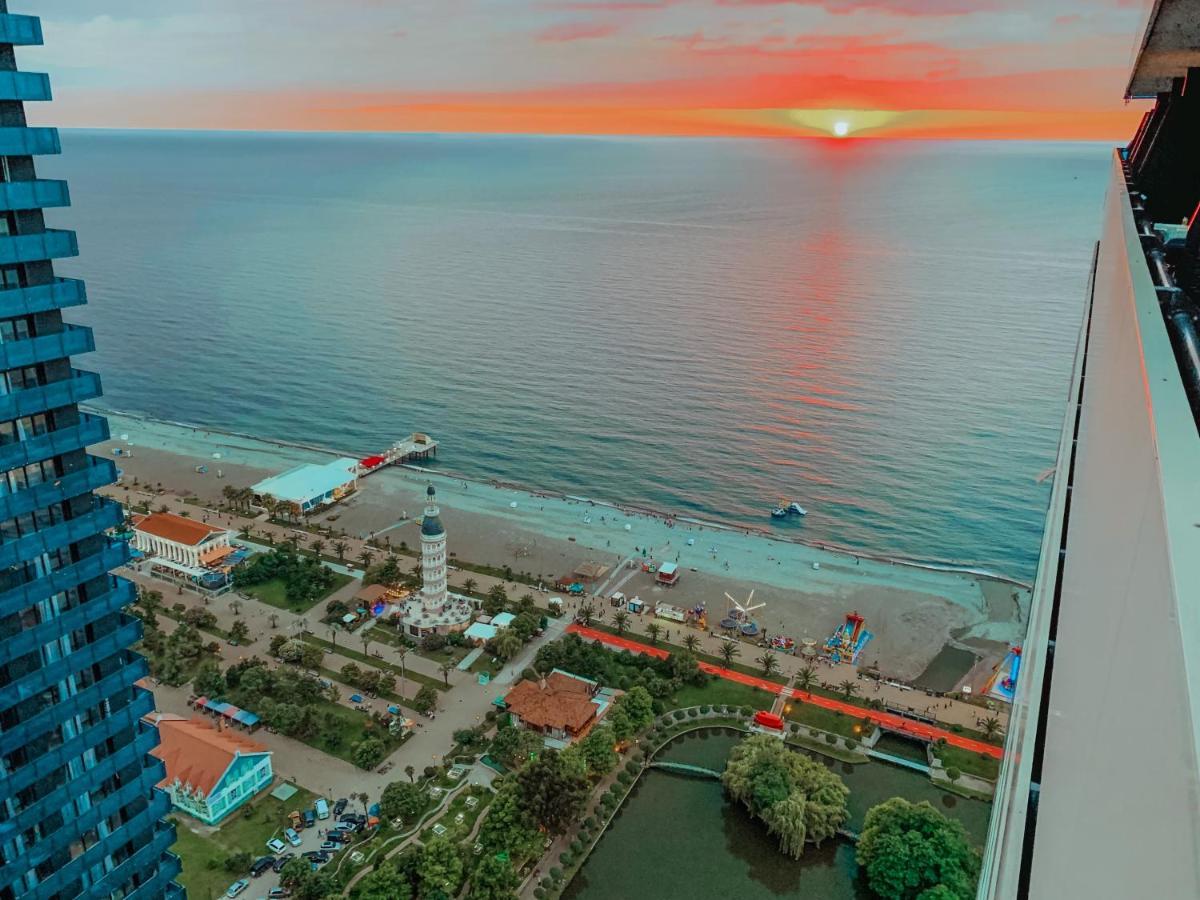 Batumi Floor40 Hotel Luaran gambar