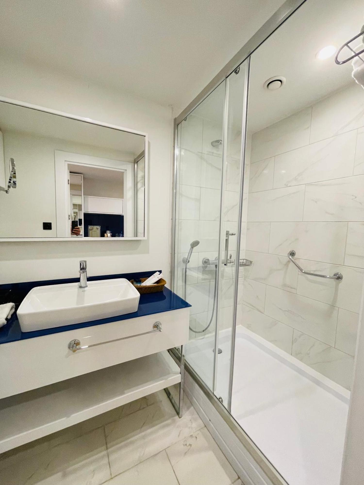 Batumi Floor40 Hotel Luaran gambar