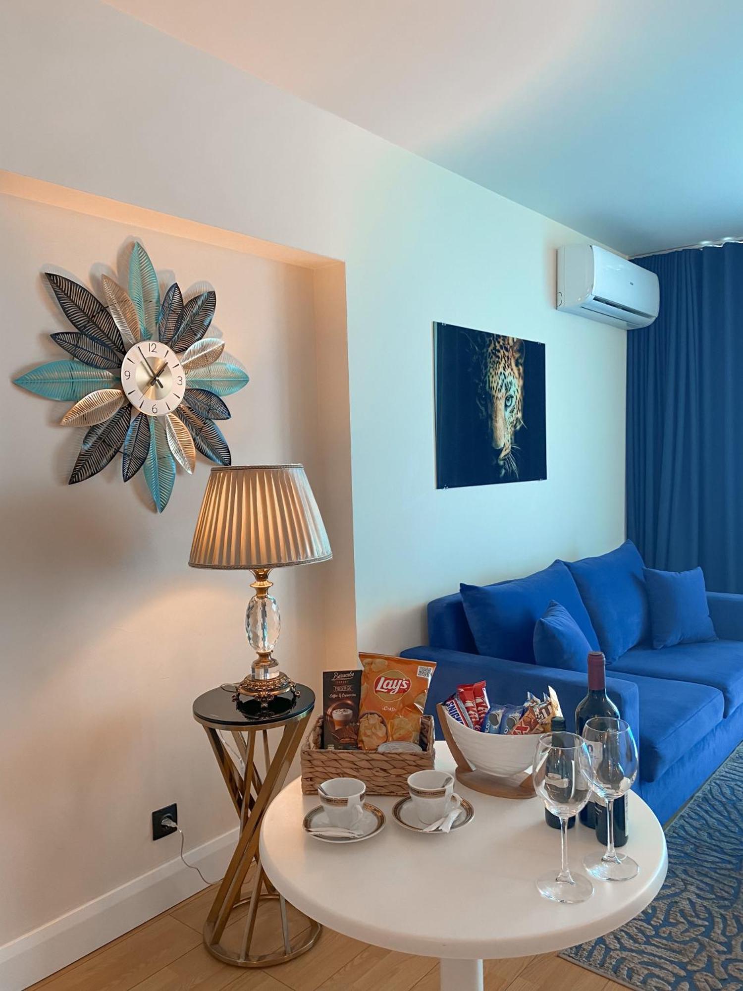 Batumi Floor40 Hotel Luaran gambar